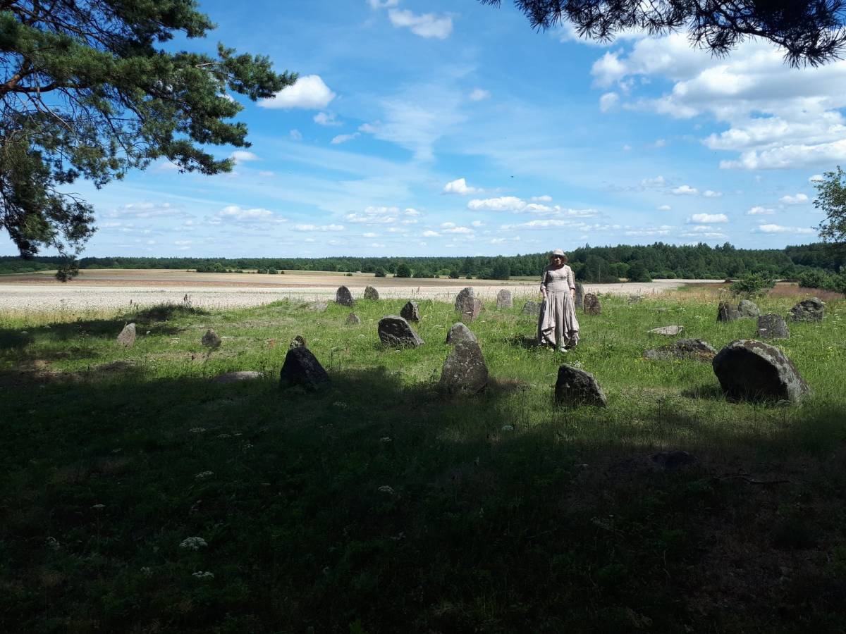 Żydowski cmentarz w Dziewieniszkach 