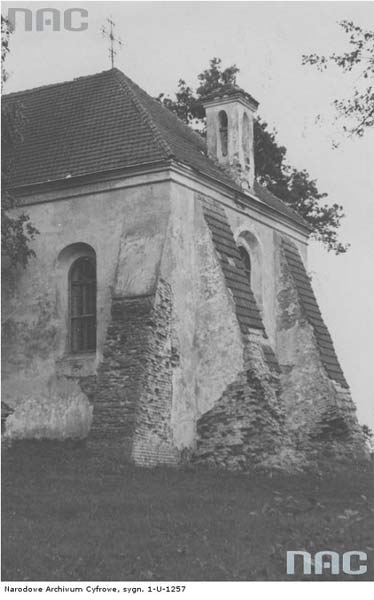Gojcieniszki, woj. nowogródzkie. Kaplica z 1600 roku<br>Fot. Bułhak Jan, 1934