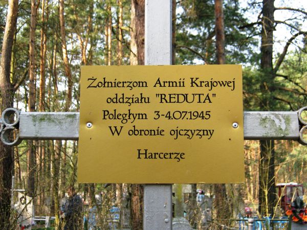 Помнік акаўцам на могілках в. Свянціца