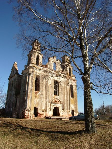 костел Успения Пресвятой Девы Марии