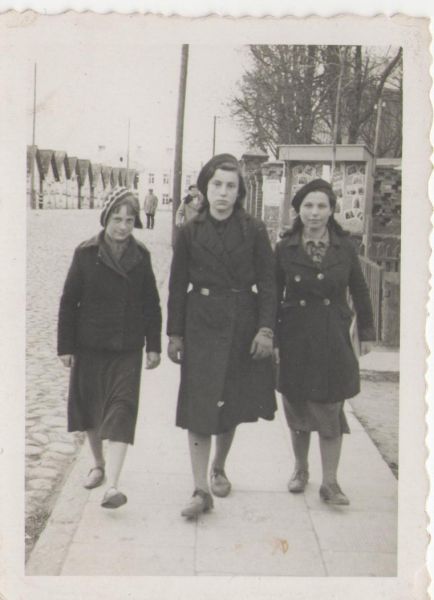 Postawy zdjęcie rodzinne Postawy zdjęcie rodzinne