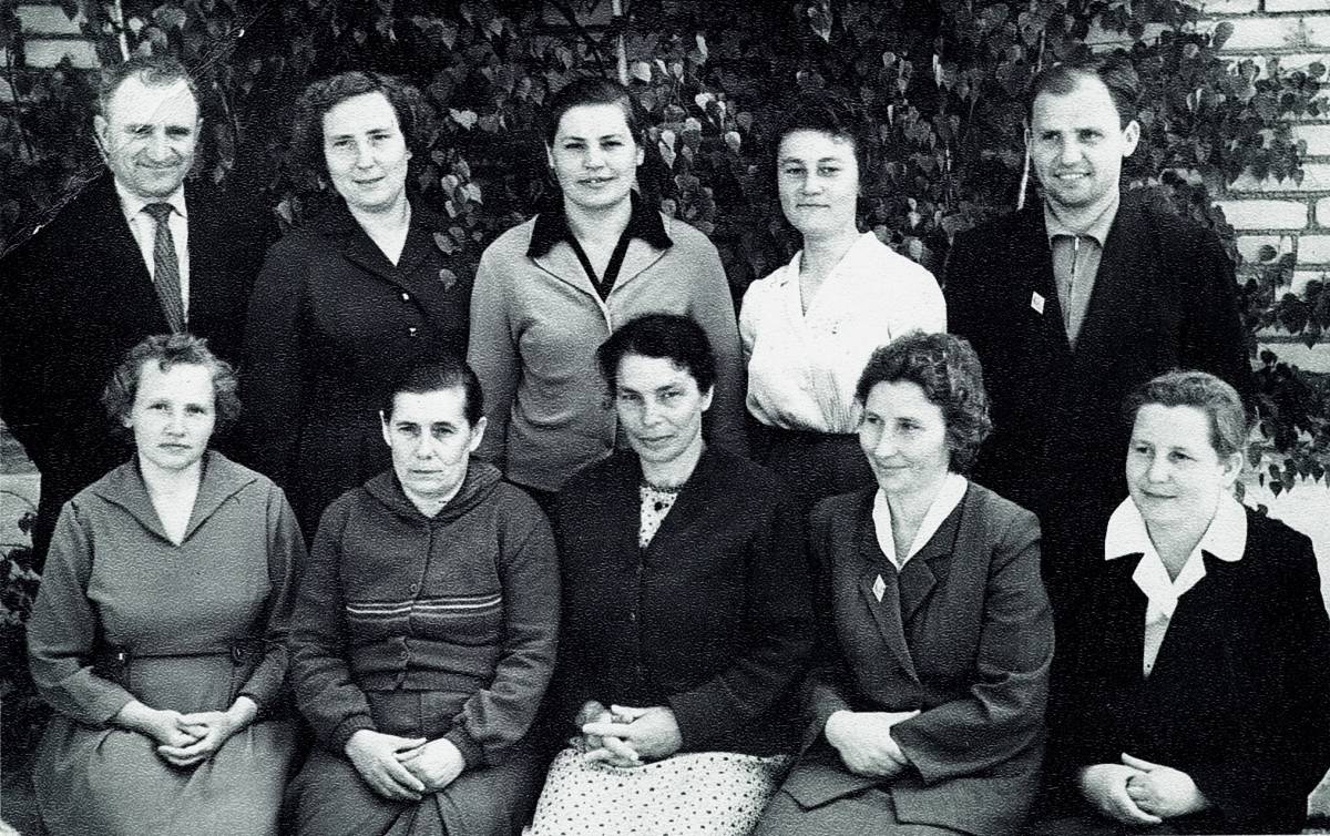 Настаўнікі Лагазінскай 8-мі гадовай школы... 