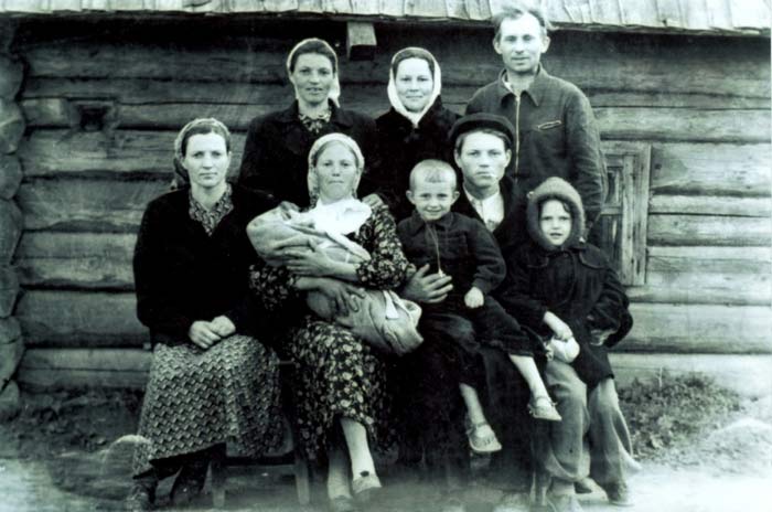 Каля старой хаты...,<br>Май 1957 года