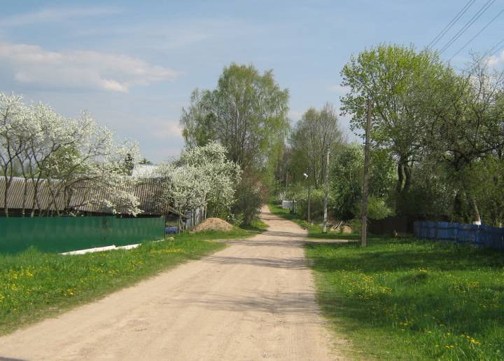 Сярэдзіна вуліцы Нагорная, а вуліца шырокая...