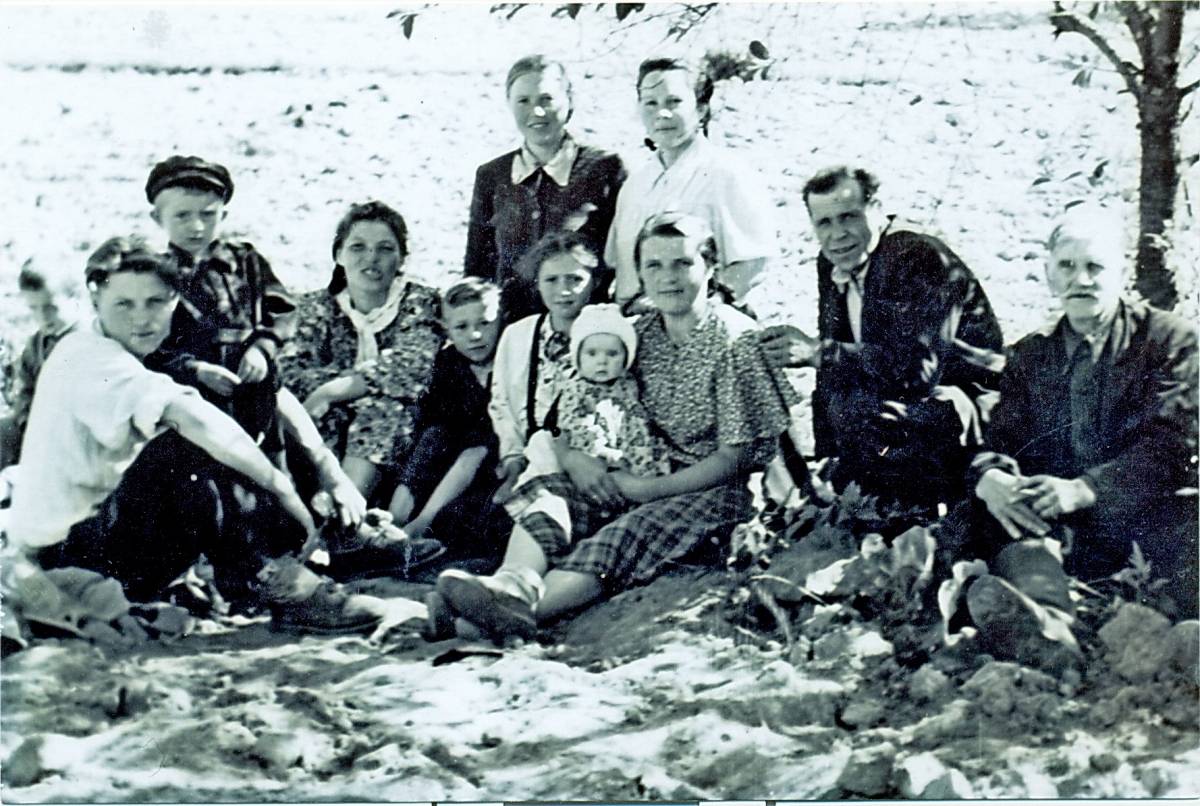 Нашы сваякі...