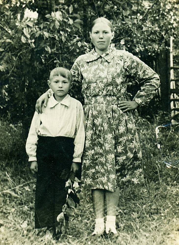 Вера Грабенюк з сынам...