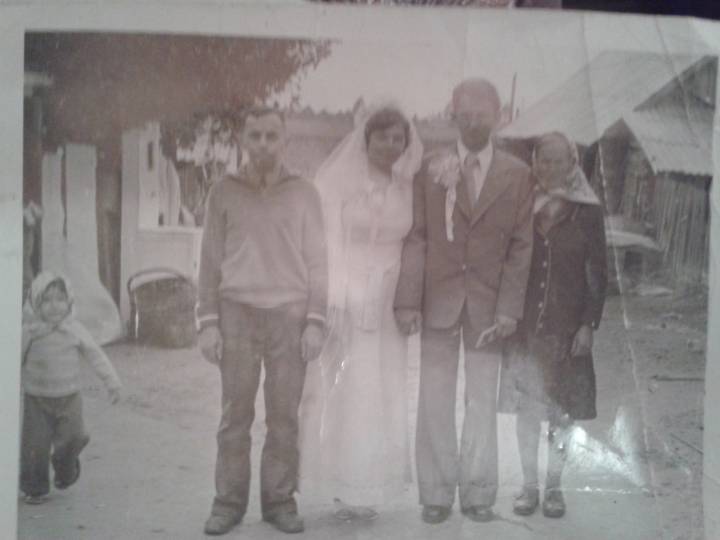 Свадьба слева-направо Петрученя Михаил Емельянович