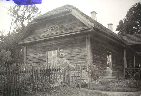 Dwór w Birukach. <br>Fot. Jan Bułhak