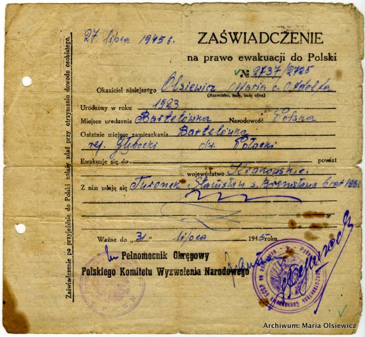 Rosjanie nie pozwalali na wyjazd do Polski. W końcu po bardzo wielu staraniach taką zgodę wydali pod warunkiem, że oczywiście trzeba zostawić tam cały majątek.