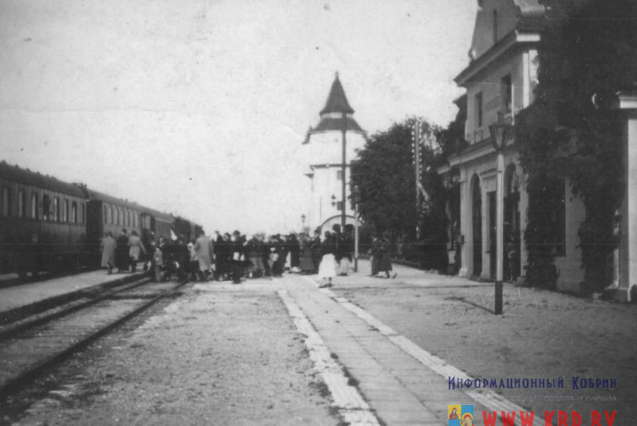 gorodec        Вокзал в Городце когда-то был очень оживленным местом