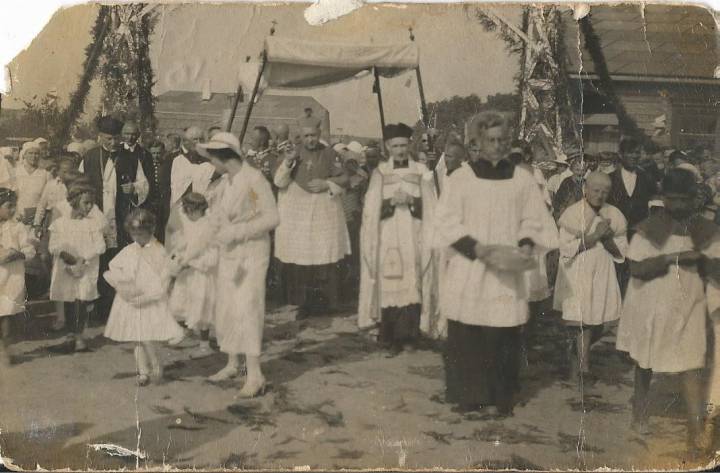 Pamiątka spotkania biskupa Buszpaba przez parafian księdza Smorczewskiego Franciszka w Hancewiczach 5 lipca 1936r. 