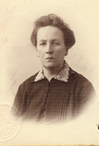 1882-1938 z d. Łowczynowska