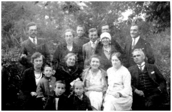 Antonowo - 1928 rok. Na wakacje przyjechała siostra Antoniego Żaby Janina Nessler z dziećmi Haliną, Stanisławem i Jankiem.