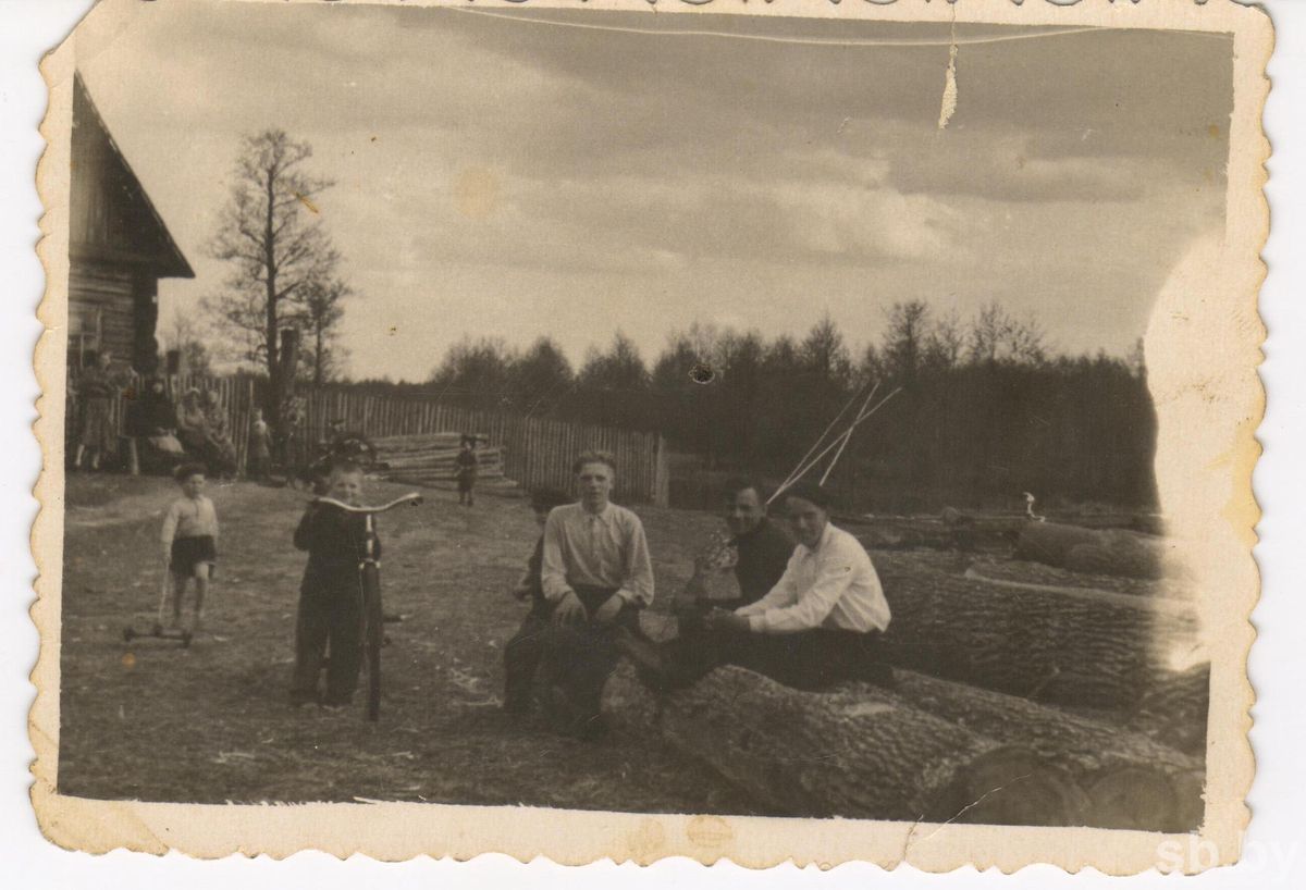 д. Ола (не восстановлена), Паричский район, Полесская обл., БССР (уничтожена 14 января 1944 года)