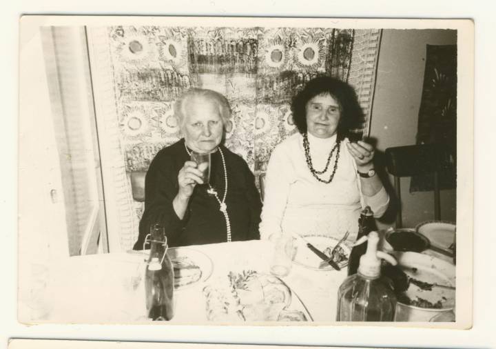 Dawne mieszkanki wsi Łunin Pani Ksenia Żukowa siostra Pani Franciszki Nowotnej.Fot.wyk w 1948r. już w obecnej Polsce.