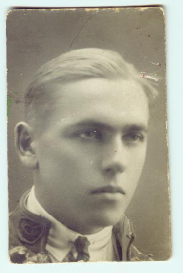 Sarny rok 1928,Lusik Koniczek-wnuczek siostry mego Dziadka z d.Nowotnej