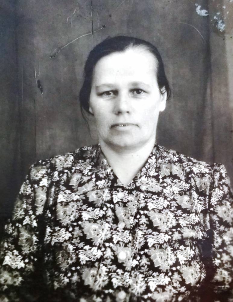 Кравчук(Буховецкая) Ольга Николаевна 1906