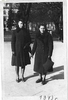 Wilno, 1943 r. Mama Genowefa Szymkiewicz zd. Tatol z koleżanką Zosią, bodajże Gasperowicz, po wojnie pani Zosia mieszkała w Olsztynie.