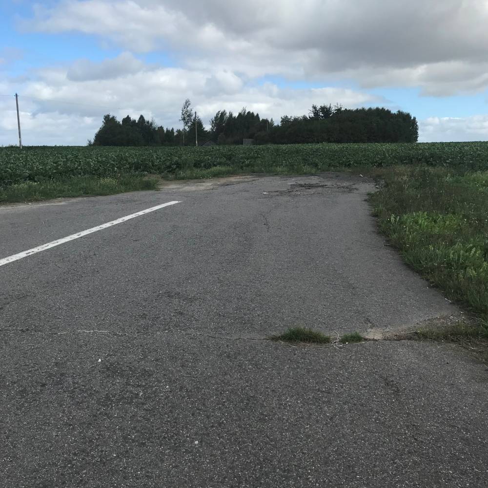 Нягледзячы на тое, што на Вільнюсскай трасе стаіць указальнік Нягледзячы на тое, што на Вільнюсскай трасе стаіць указальнік