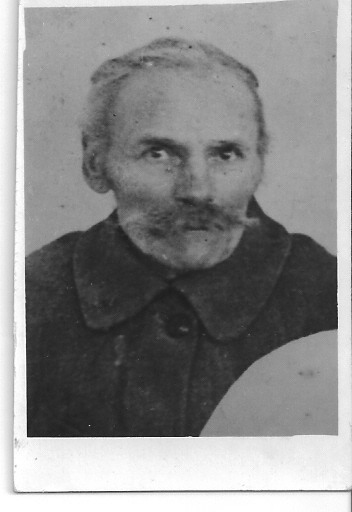 Nowosiółki, Józef Sierzputowski, zm. w 1944r., pochowany w Cudzeniszkach