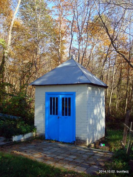 Часовня над крыницей