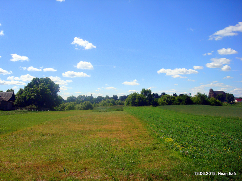 Вид от въезда в Луначарское на Дисну