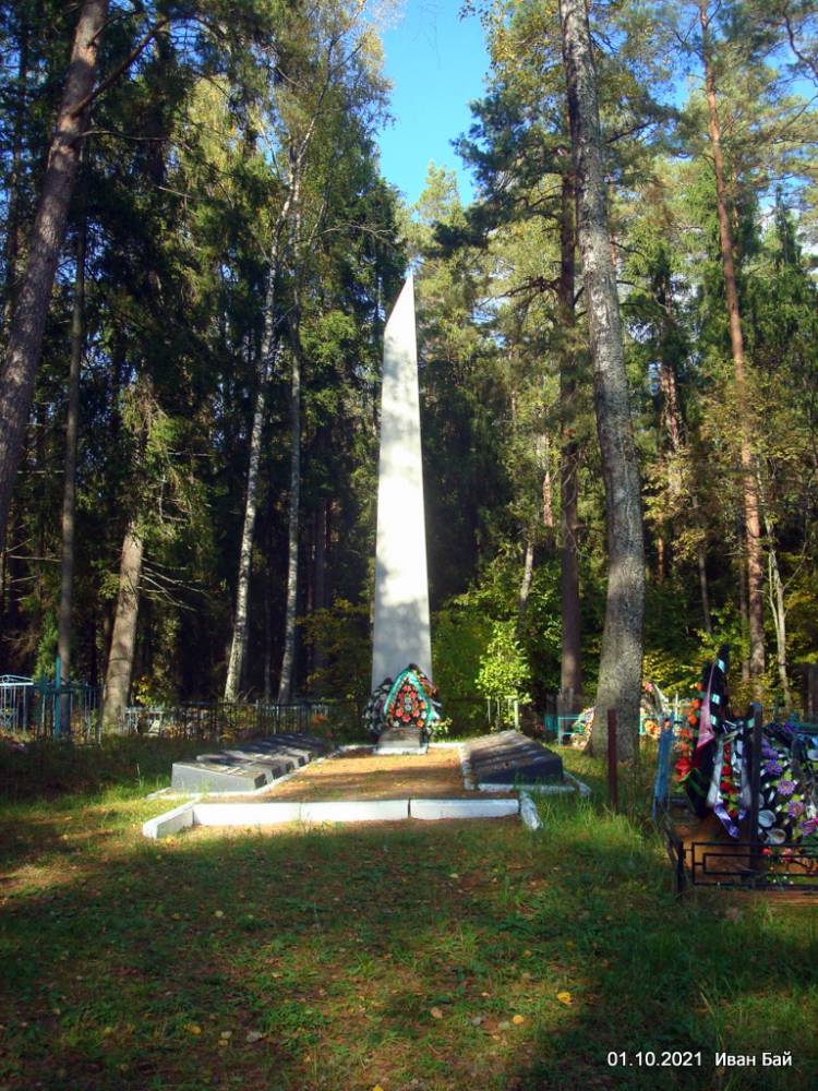 Братская могила в д. Пукановка 2-я