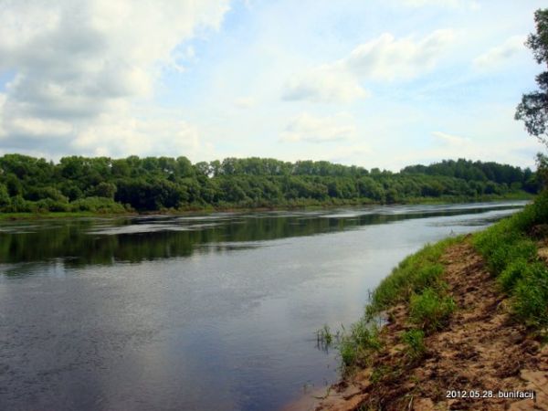 Река Западная Двина рядом с деревней