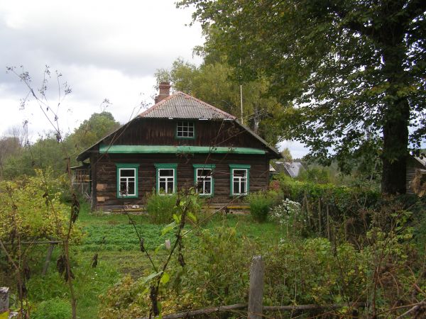 д.Ганышево октябрь 2009г. Наш дом.