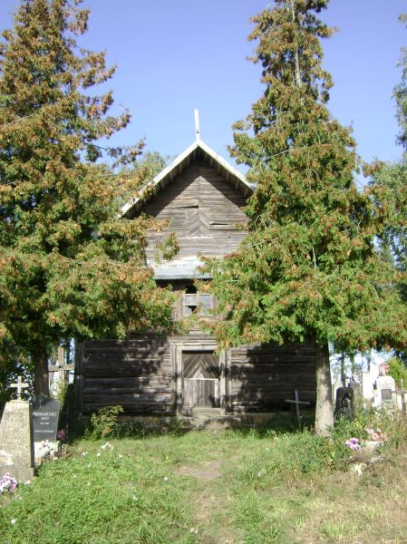 kapliczka na cmentarzu w Lipniszkach. Właśnie tu pochowany jest mój Ojciec