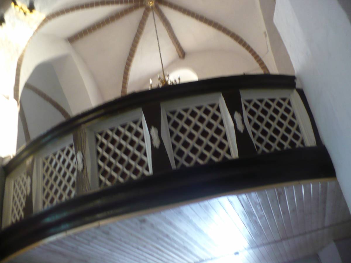 Iszkoldz - chor w kosciele