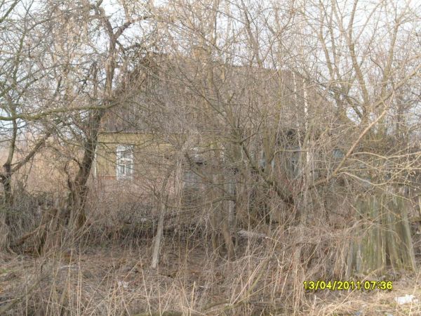 здесь жили семьи:<br>Стрибук Захария Григорьевича,<br>Стрибук Михаила Захаровича<br>Ермоленко Василия Дмитриевича 