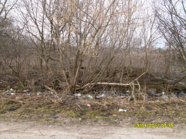 здесь был дом семьи<br><br>Ермоленко Григория Фёдоровича<br><br>Ермоленко Павла Григорьевича   