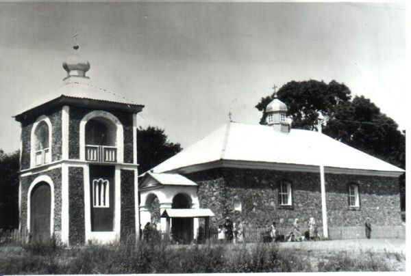 Cerkiew parafialna św. Antoniego we wsi Hawinowicze, zbudowana w 1817 r. Parafia obejmuje wsie Hawinowicze (obecnie Podhorna), Jażony, Dobry Bór, Tartaczek, Kołbowicze.