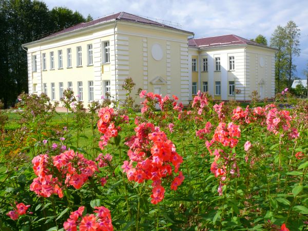 Валевская школа